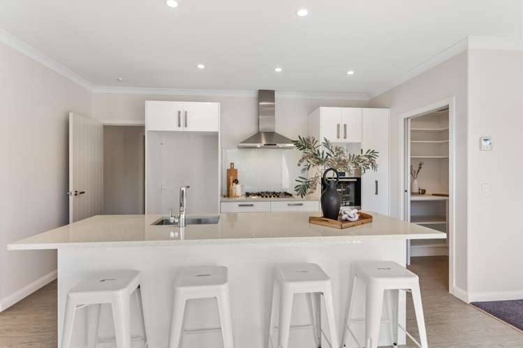 12 Christow Court_2