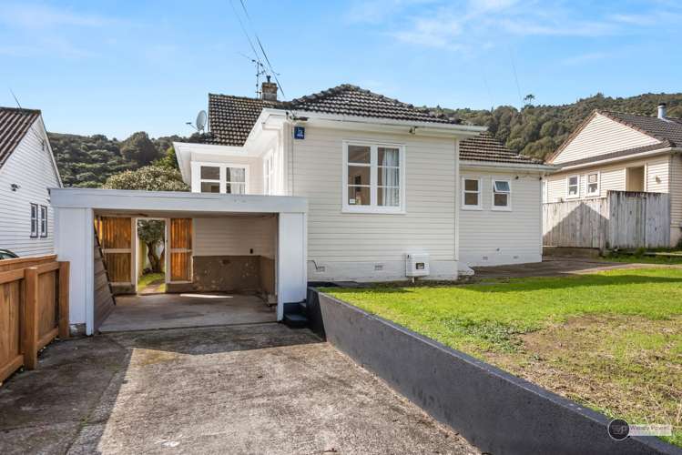 66 Wilkie Crescent Naenae_21