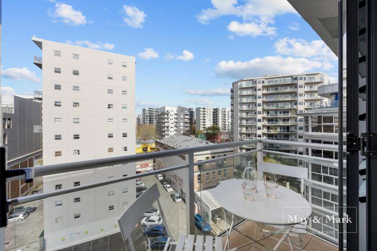 7E/92 Nelson Street Auckland Central_14