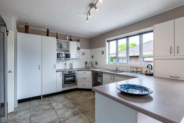 202 Te Atatu Road Te Atatu South_7