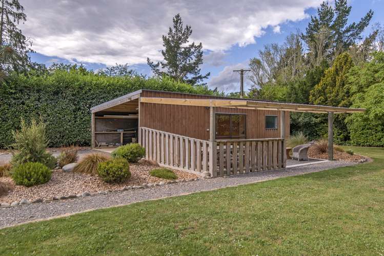 156 Bleak House Road Darfield_13