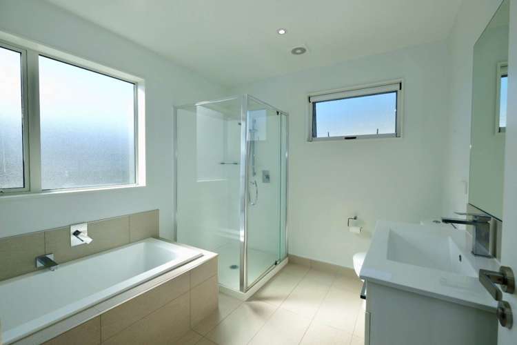 8 Seafort Lane Millwater_13