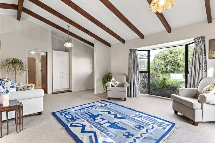 12a Skipage Grove Featherston_7