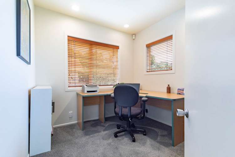 30 Arama Avenue Titirangi_24