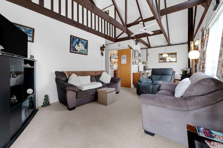 11b Honey Place Manurewa_2