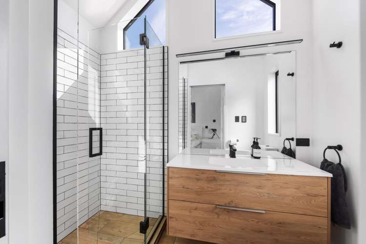 65b Rugby Street Merivale_17