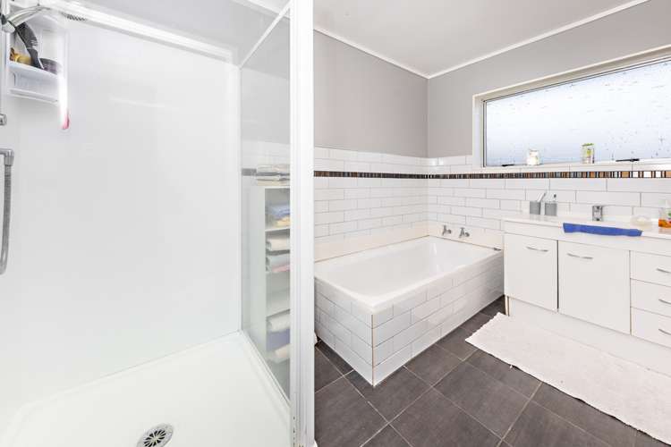 2/23 Onslow Road Papakura_12