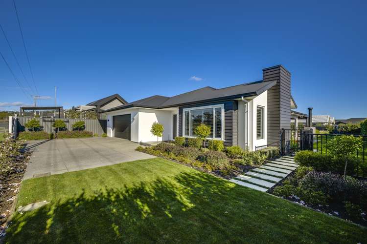 145 Arataki Road Havelock North_24