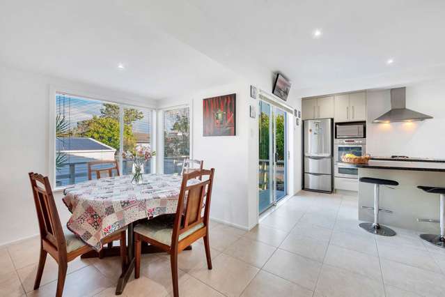 9 Woodside Road Massey_3