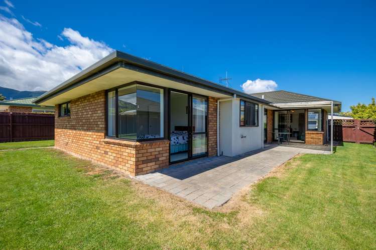 12 Coleridge Place Stoke_16