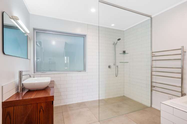 305 Rosetta Road Raumati Beach_7