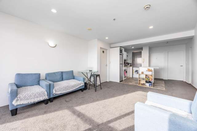 502/17 Vogel Lane Auckland Central_4
