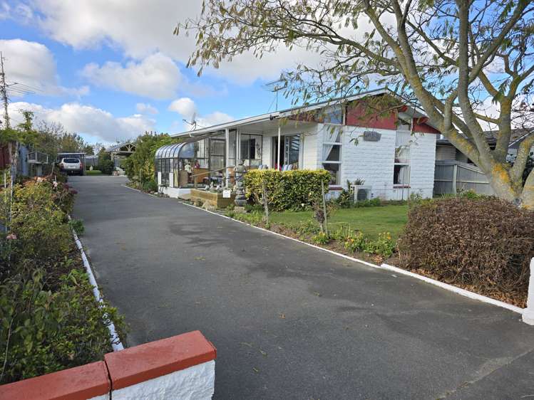 170 Alford Forest Road Allenton_1