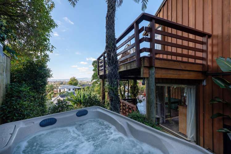 31 Matipo Avenue Pomare_48