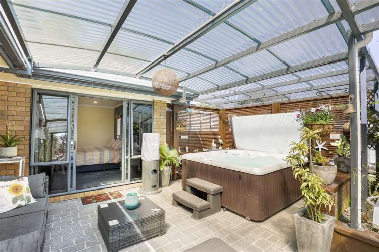 29 Cairns Crescent Rototuna_17