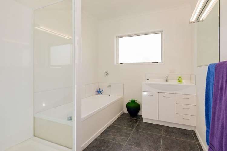 36 Health Camp Road Otaki Beach_11