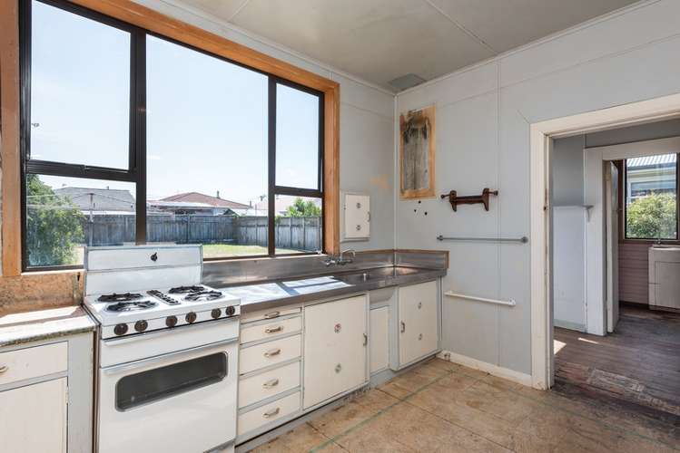 63 Kauri Street Miramar_10