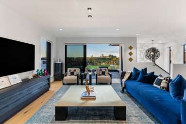 12 Grand Ridge Avenue_2