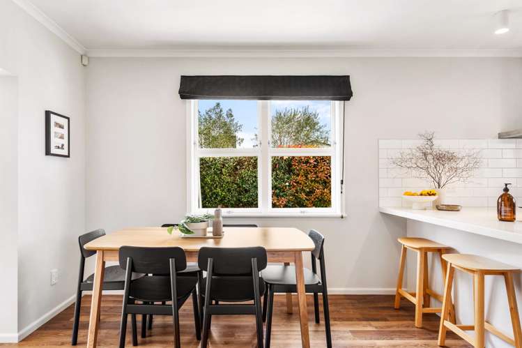 111 Nottingley Road Frimley_5