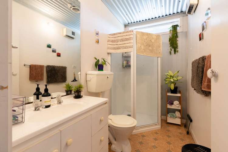 52 Main Road Raglan_14