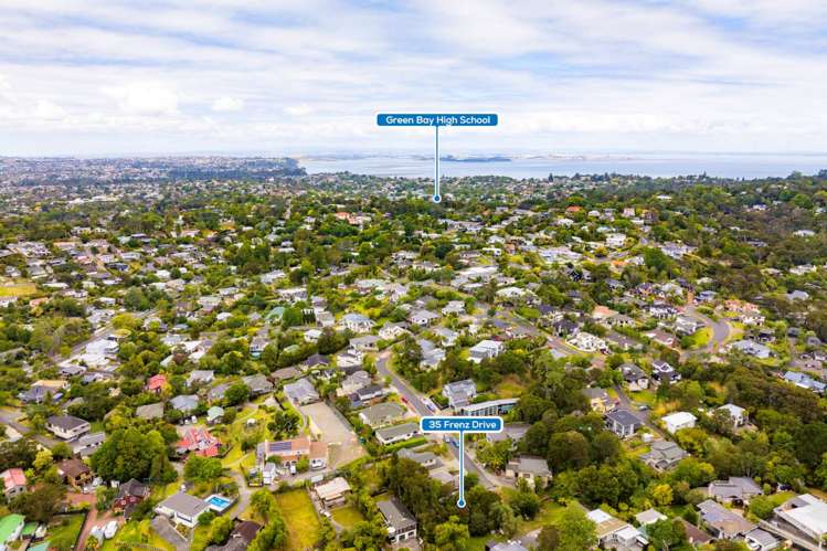 35 Frenz Drive Titirangi_22