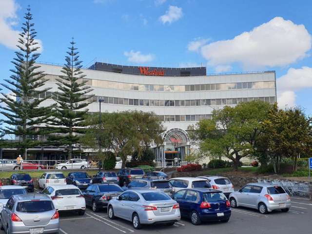 FLEXIBLE OFFICE OR RETAIL OPPORTUNITY