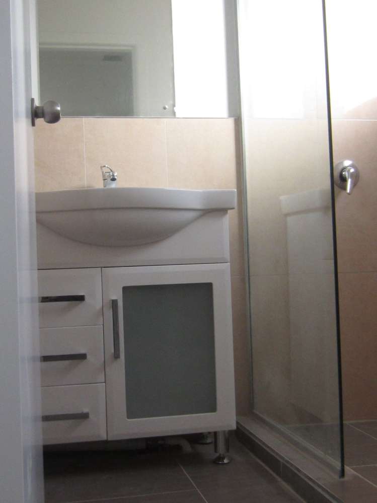 2/9 Heaphy Street Blockhouse Bay_5