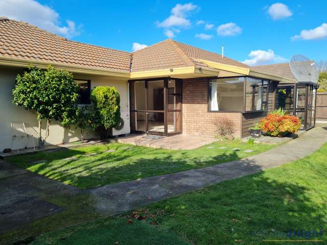 Spacious Standalone Townhouse with Double Garage