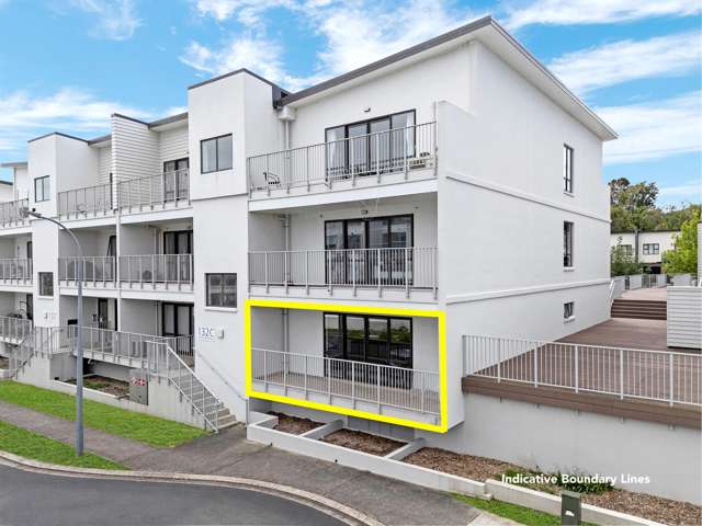 Spacious Corner Apartment|3 Bedrooms