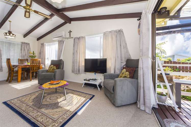 2/5 Akehurst Avenue New Lynn_7