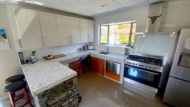19 and 21 Sneyd Street Tuatapere_3
