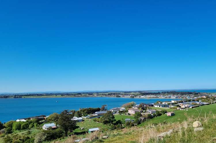 25 Castle Street Riverton_23