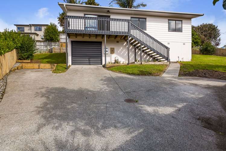 8 Garton Drive Massey_18