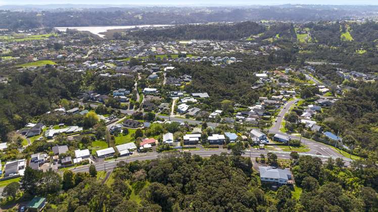 230 Upper Harbour Drive Greenhithe_43