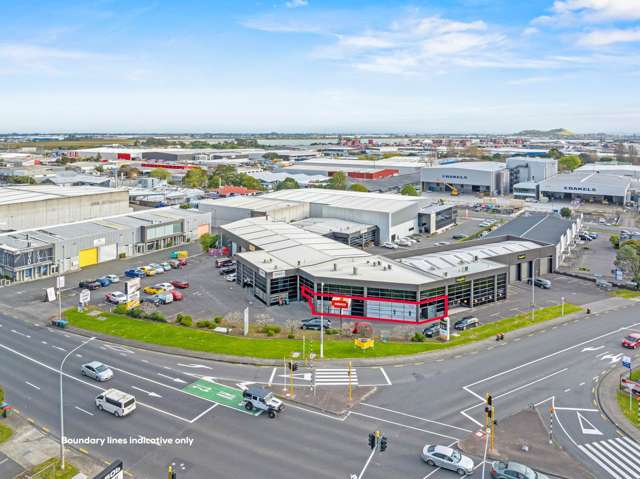 PRIME PENROSE SHOWROOM