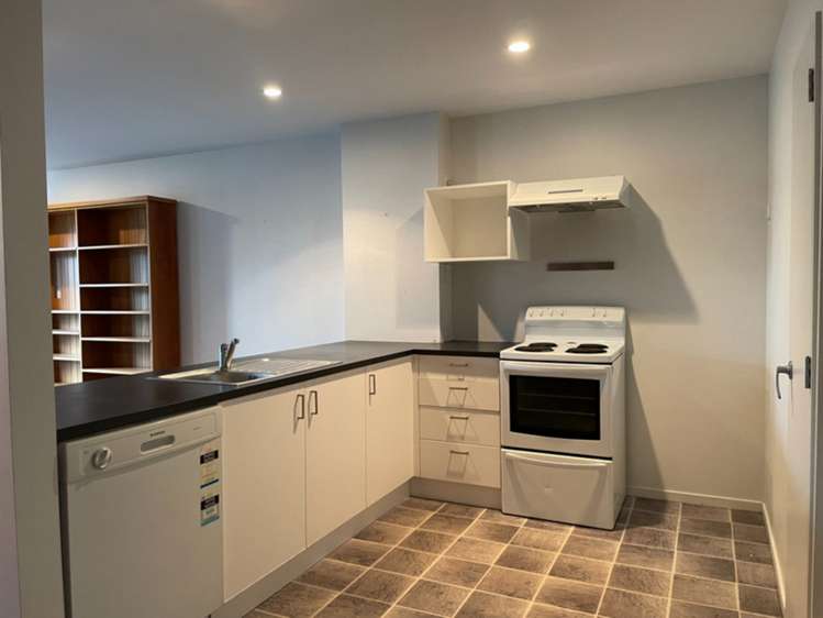 4/62 Burke Street Addington_7