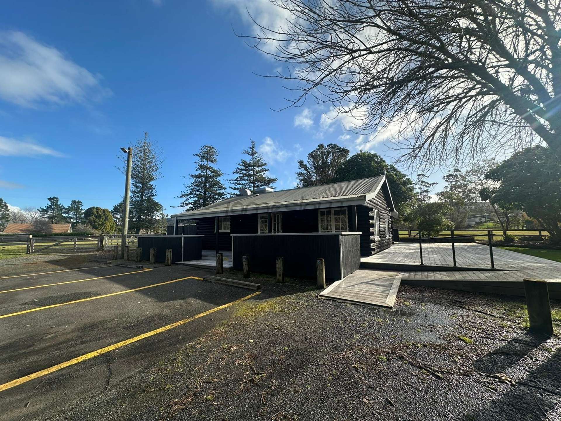 442 North Road Clevedon_0