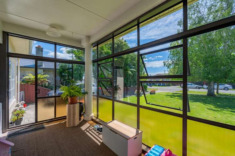 241 Mayfair Avenue Mayfair_9