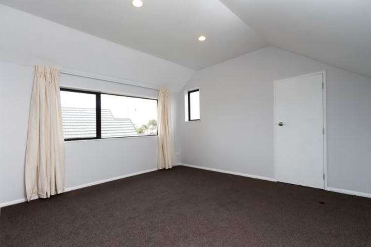 15 Asics Drive Favona_7