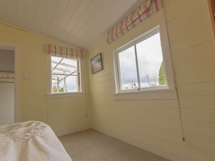 288 Cornwall Road Carterton_9