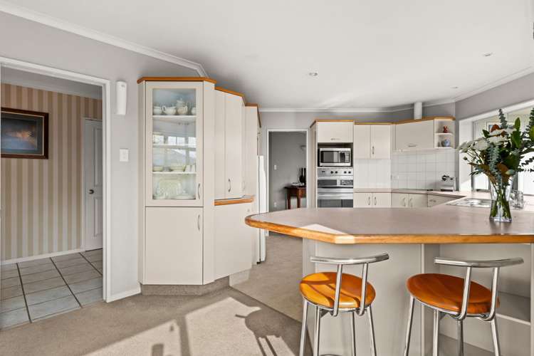 52 Kensington Drive Taradale_10