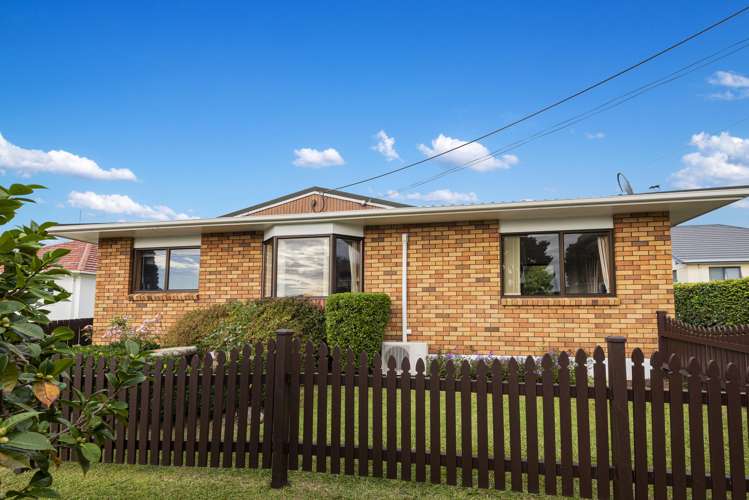 2a Tui Crescent Maunu_11