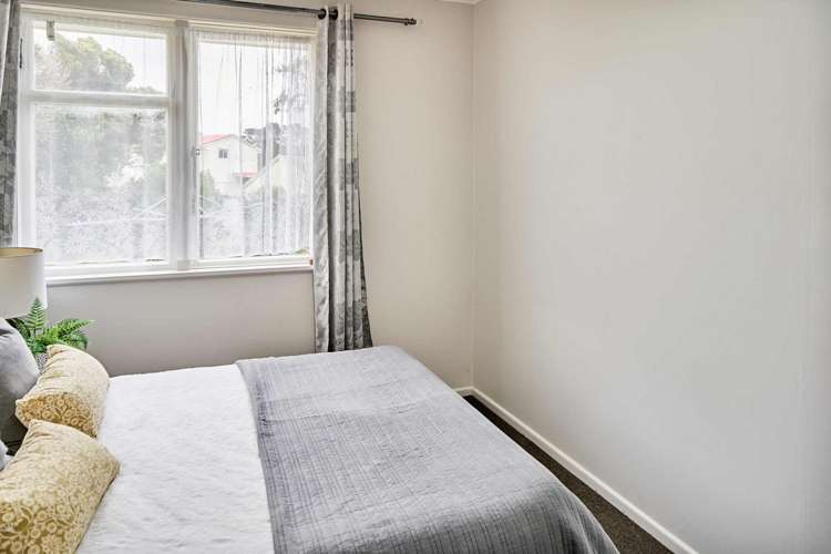 55 Westmeath Street Waitangirua_13