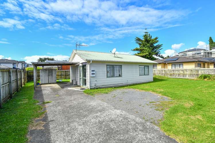47 Cambridge Terrace Papatoetoe_15