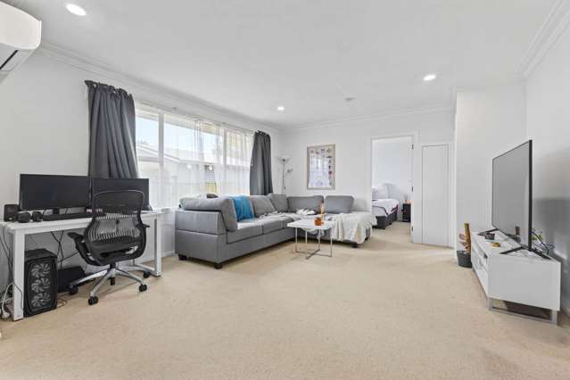 1/21 Trentham Road Papakura_4