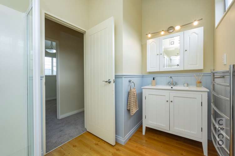 5 Cambridge Road Riverhead_20