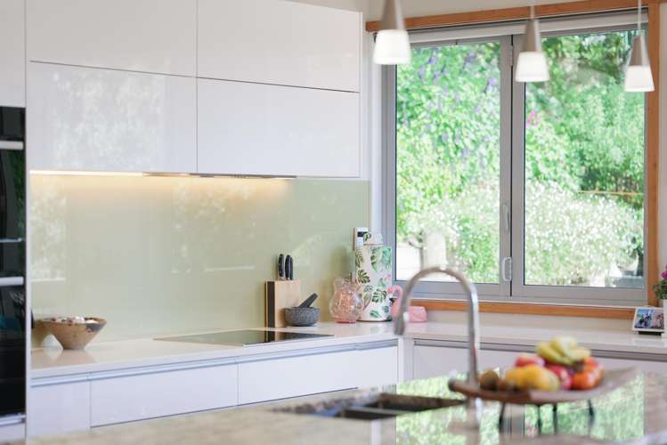 32 Lorna Irene Drive Raumati South_8