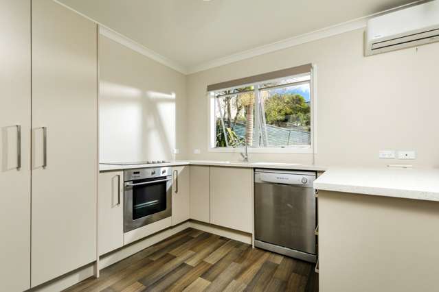 2/19 Malters Place Browns Bay_4