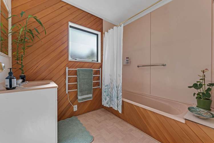 2/14 Pleasant Road Glen Eden_17