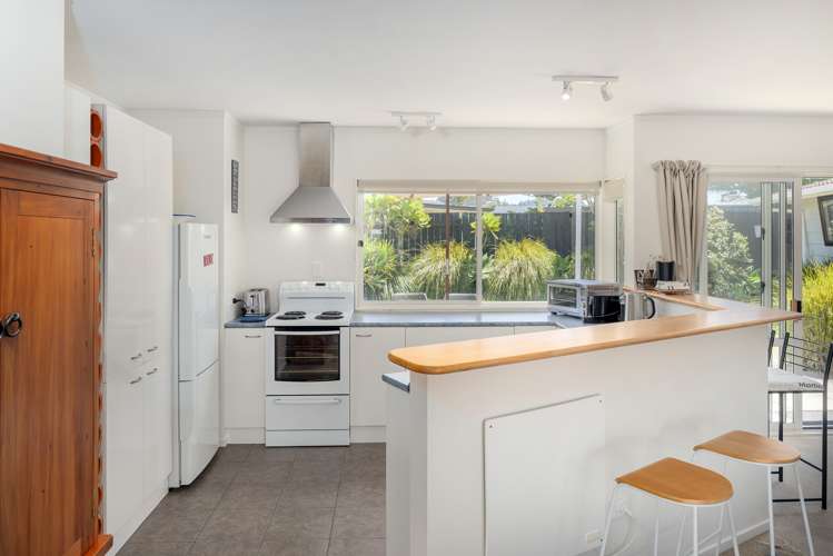 12 Pleasant Place Pauanui_8